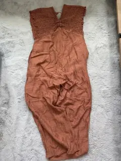 オレンジ スモッキング ノースリーブ サロペット