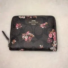 COACH 二つ折り財布 シグネチャー 花柄のサムネイル