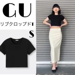 GU 黒 クロップドTシャツ Sサイズ