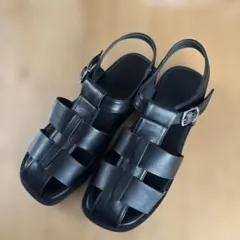 美品 green label relaxing グルカサンダル 23cmのサムネイル