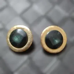 深緑のラウンドイヤリング ヴィンテージ 昭和レトロ