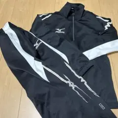 レディース　ジャージ　上下セット　黒　シンプル