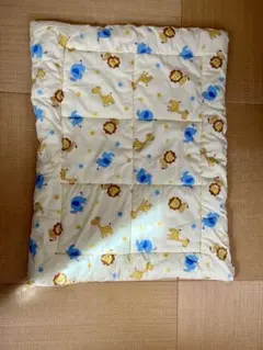 西松屋　キッズ掛け布団　厚手