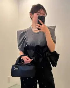 限定値下 正規品 Bibiy. DORA PEPURAMU TEE グレー - メルカリ