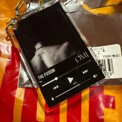 ØMI コラボカフェ アクキー①