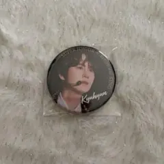 SUPERJUNIOR 圭賢 Return of the King 徽章