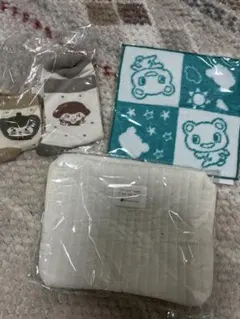 Milpoche ポーチ 靴下 ハンドタオル 3点セット