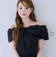 ビジューストラップリボンブラウスのサムネイル