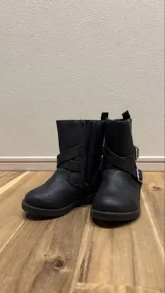 【美品】GAP 子ども用ブラックブーツ 12cm