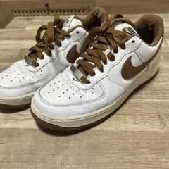 NIKE AIR FORCE 1 ホワイト ブラウン　26.5
