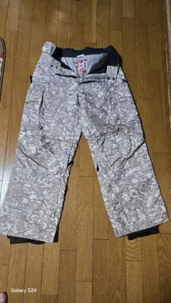 Burton スノーボードパンツ グラフィックプリント