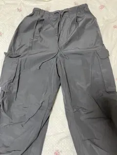 GU グレー パラシュートカーゴパンツ Sサイズ