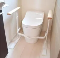 052801 新品【トイレ手すり立ち上がり補助】　※輸送傷ありのサムネイル