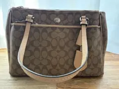 COACH ブラウンモノグラムハンドバッグ