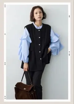 ティアードフリルスリーブパールボタンブラウス　ブルー　frene フラーネ