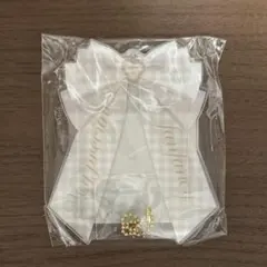 西野カナ Christmasライブ ホワイトリボンヘアゴム - メルカリ