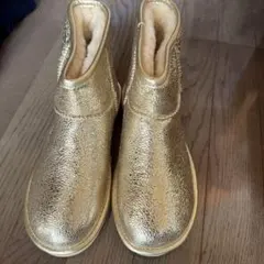S85.4 UGG ムートンブーツ ゴールドのサムネイル