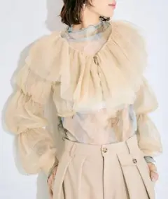 【新品タグ付き】 ELLEgirl バルーンスリーブラッフルボレロ