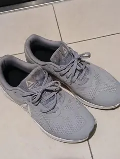 Reebok スニーカー グレー 27cm