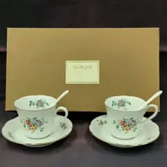 新品未使用　ナルミ　陶器製　カップ&ソーサー　ペア　カップルセット　2客　花柄
