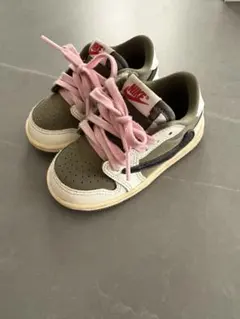 2026年最新】nike トラヴィススコット キッズの人気アイテム - メルカリ