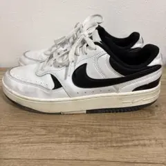 NIKE スニーカー ホワイト ブラック