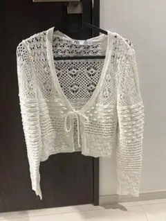 ZARA ホワイト クロップドカーディガン