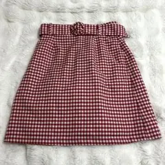 【美品】ハニーズ　赤ギンガムチェックミニスカート　台形のサムネイル