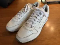 リーボック クラシックレザー スニーカー