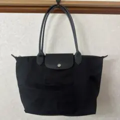 【美品】LONGCHAMP トートバッグ ブラック 黒A4サイズ 肩かけ 軽量のサムネイル