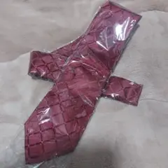 HISDERN バーガンディ 新品　未使用　未開封