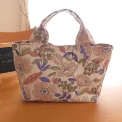 Item thumbnail for item cc1eb705-b8f8-4d3b-b911-812e6f35f384