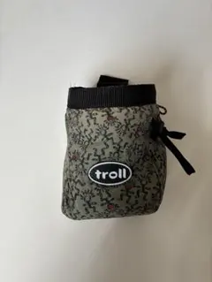 Item thumbnail for item d2153540-77cd-4c75-bbe1-d56f5b6f5fce