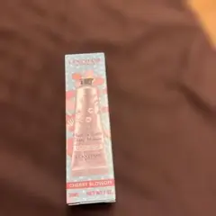 ロクシタン　ハンドクリーム