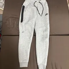 ナイキ ジョガーパンツ