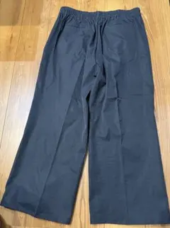 【新品】ぽっちゃりコーデ センタープレス ワイドパンツ 黒色 6L