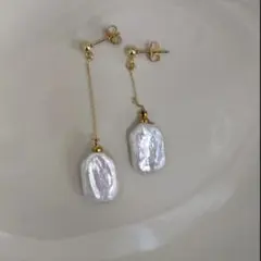 ✦バロックパールのチェーンピアス　金属アレルギー対応◎