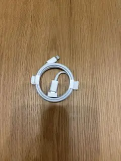 ホワイト Lightningケーブル　純正