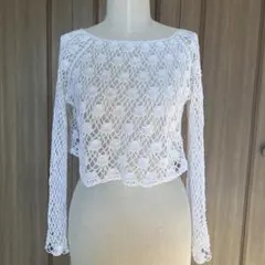 ホワイト透かし編みクロップドトップス　ハンドメイド