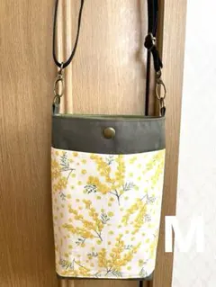 ミモザ柄&カーキ☆ハンドメイドスマホショルダーバック☆ハンドメイドポシェット☆