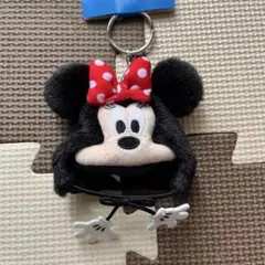 ディズニー　ミニーファンキャップキーチェーン