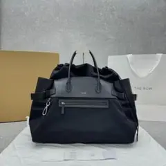THE ROW ブラック ボストンバッグ