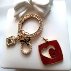 シャネル　2026　ハート型　♡バレンタインチャーム