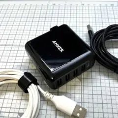 Anker PowerPort 4 A2142112 ブラック