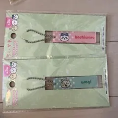 ちいかわ　アクリルキーチェーン　うさぎ　ハチワレ