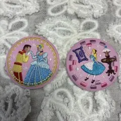 ディズニー刺繍缶バッジ　2個セット