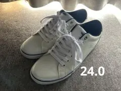 新品同様美品VANS ホワイト スニーカー24.0