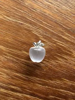 ローズクォーツ　りんご　ペンダントトップ　チェーンなし