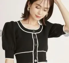 SNIDEL バイカラークロップドニットプルオーバー