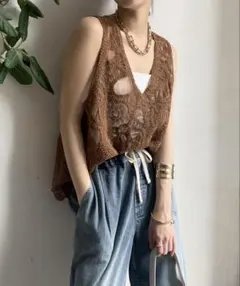 Dou Dou 刺繍前後2WAYレースタンクのサムネイル